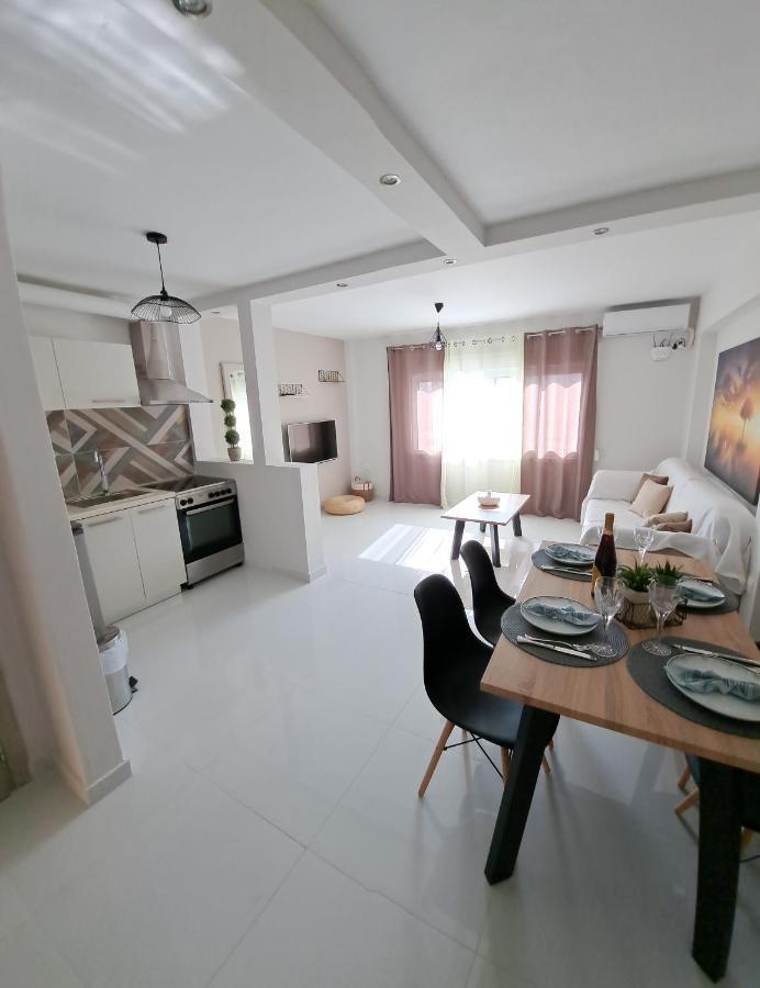 Xylokastro Cozy Apartment المظهر الخارجي الصورة